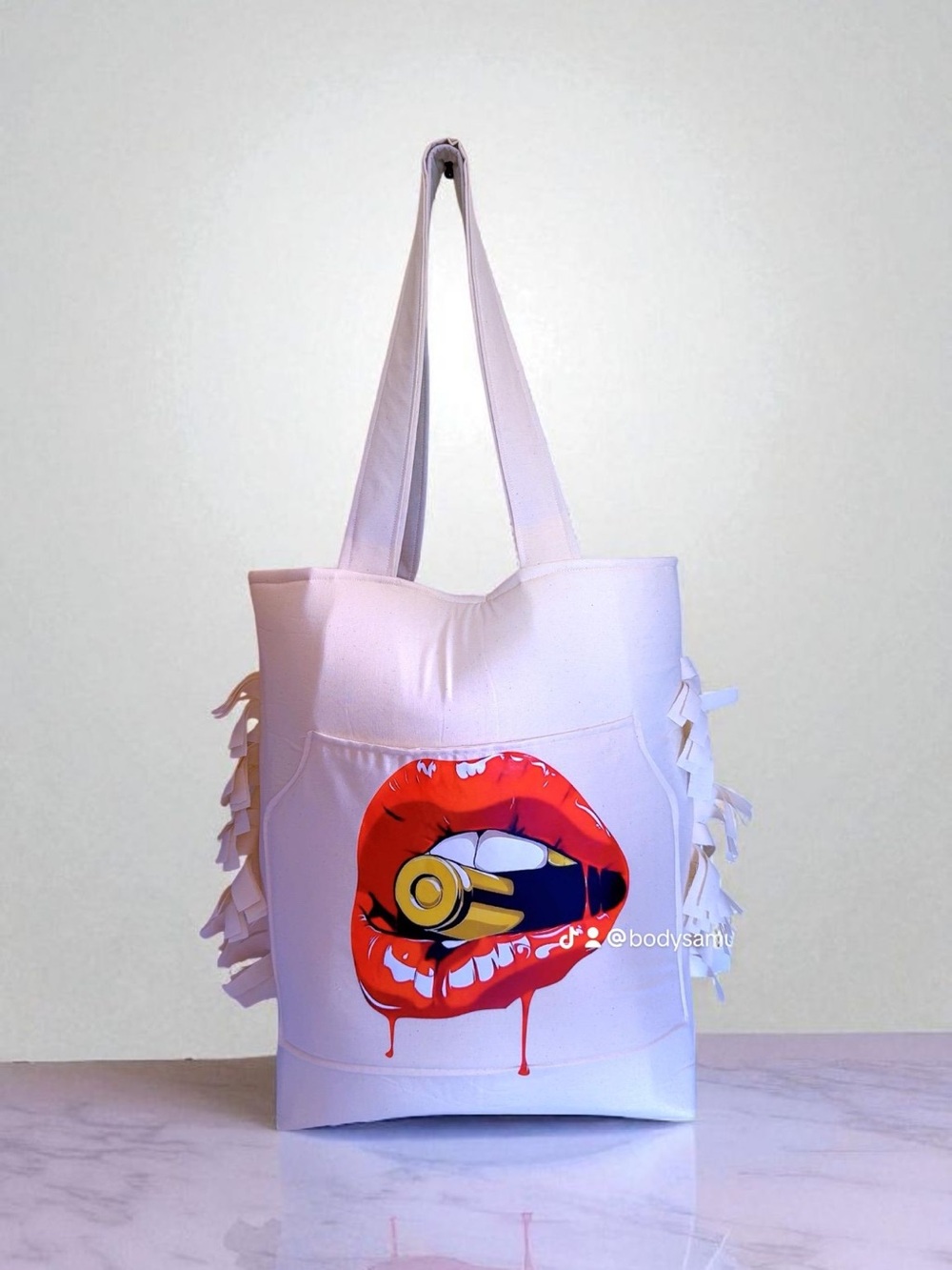 White Fringe Tote with Red Lip Graphic